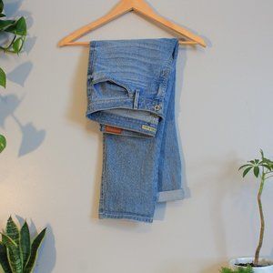 💐GUESS Light Wash Jeans💐